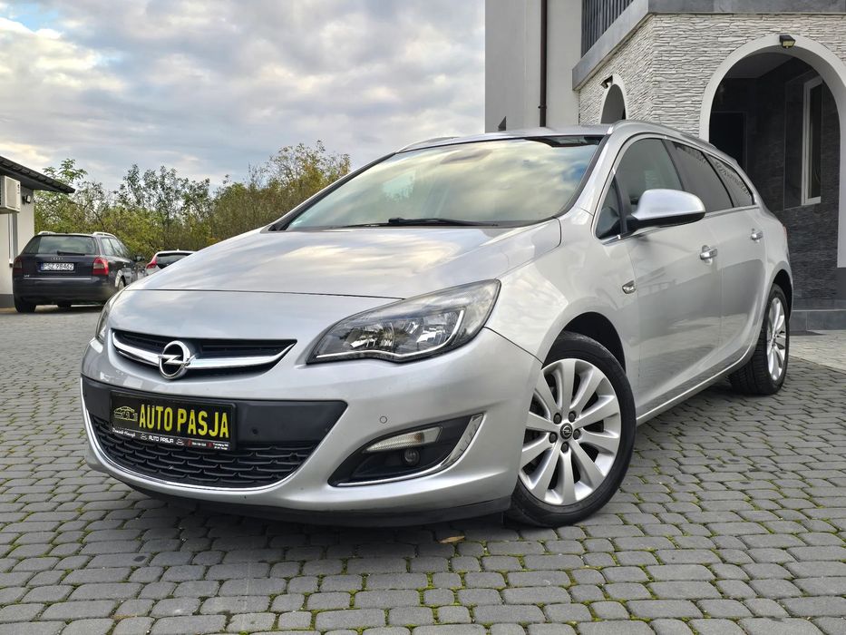 Opel Astra 1.4*140km*Nawigacja*Kamera*Parktronik*Alufelgi*Pół*Skóra*ZADBANA