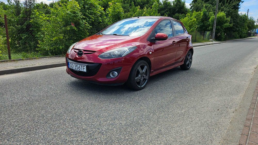 Mazda 2 1.5i / 1 Właściciel / Klimatronik / Grzane fotele