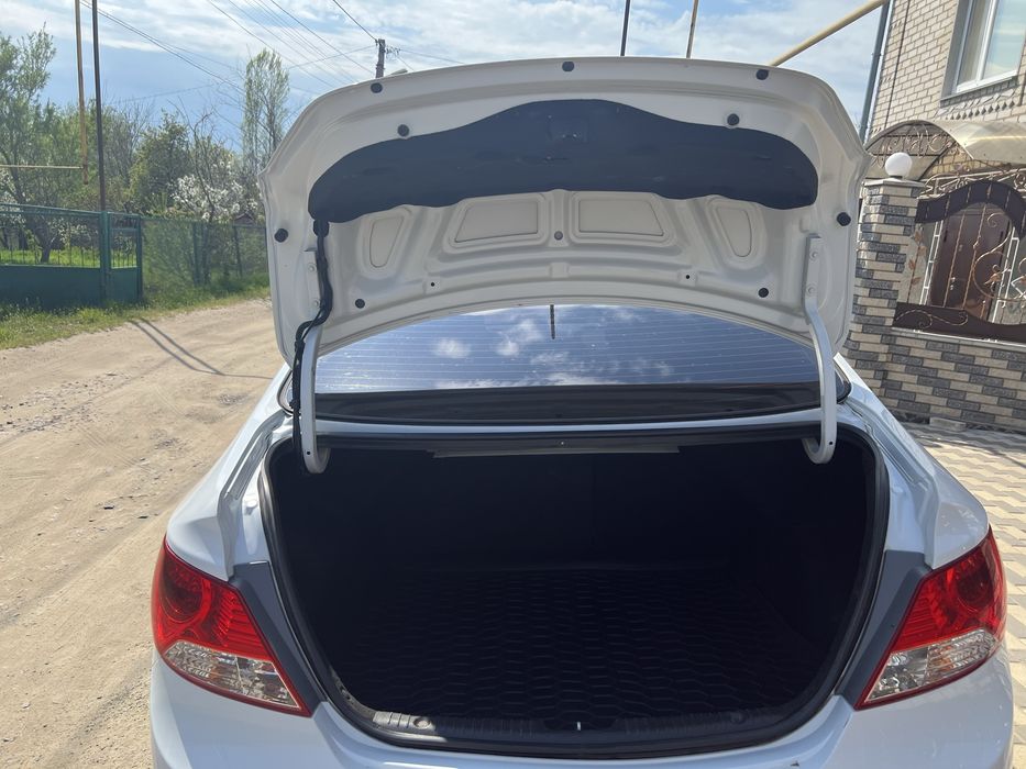 Продам Hyundai Accent