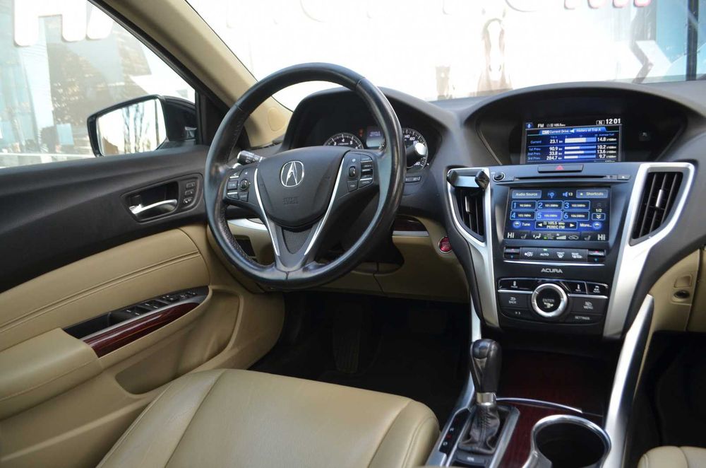 Acura TLX 2.4 AT 2015