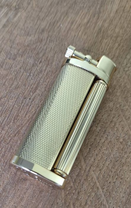 Зажигалка Colibri