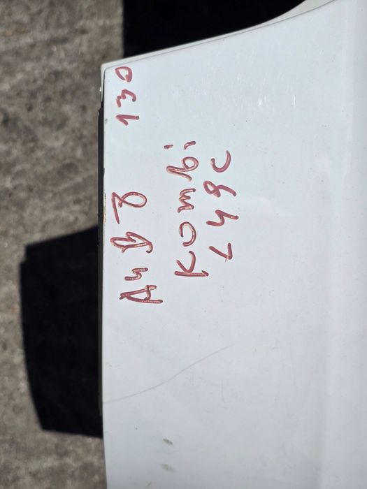 Zderzak tył tylny AUDI A4 B8 Kombi Avant LY9C 07-11 pdc
