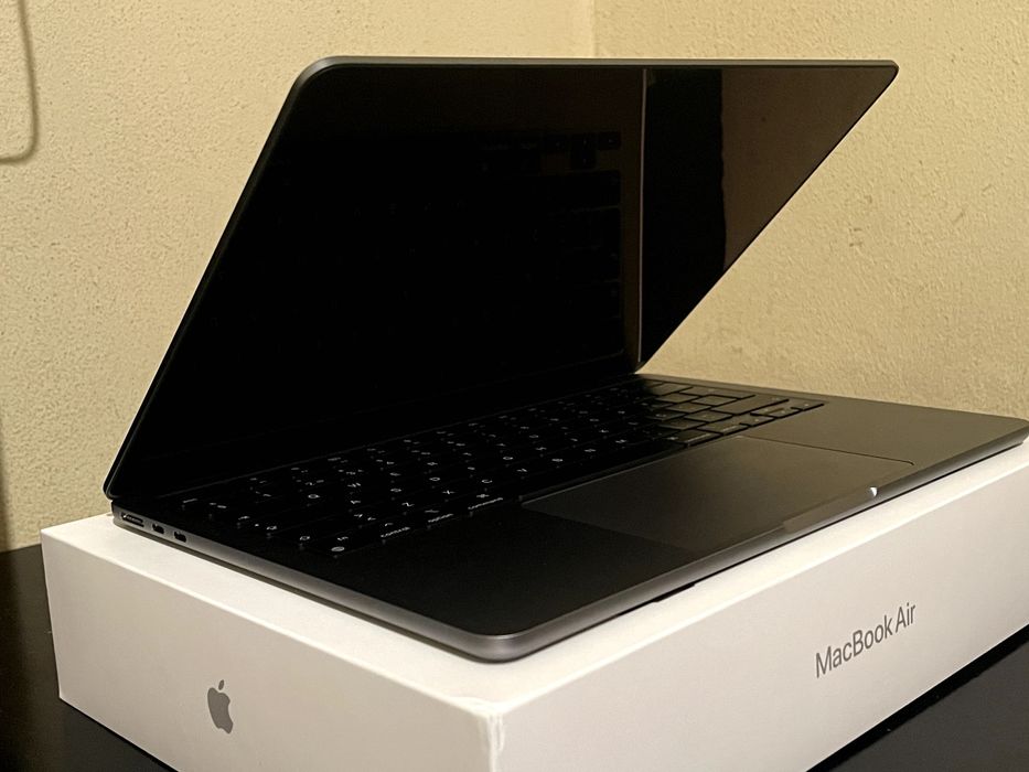 MacBook Air de 13.6-  COMO NOVO  2 ANOS DE GARANTIA!