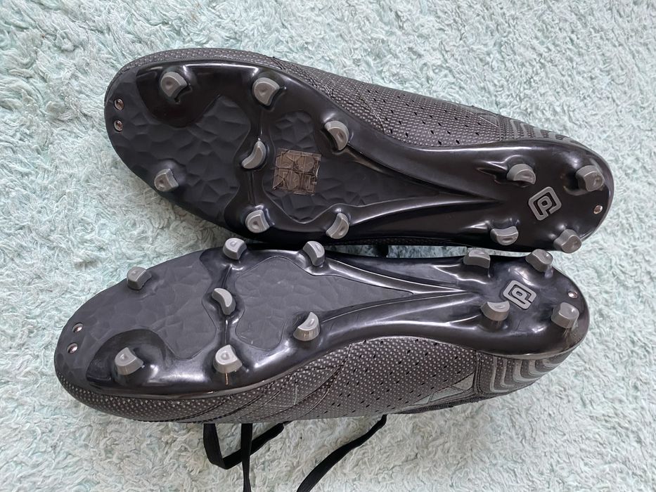 nowe korki piłkarskie dream pairs model akbomber