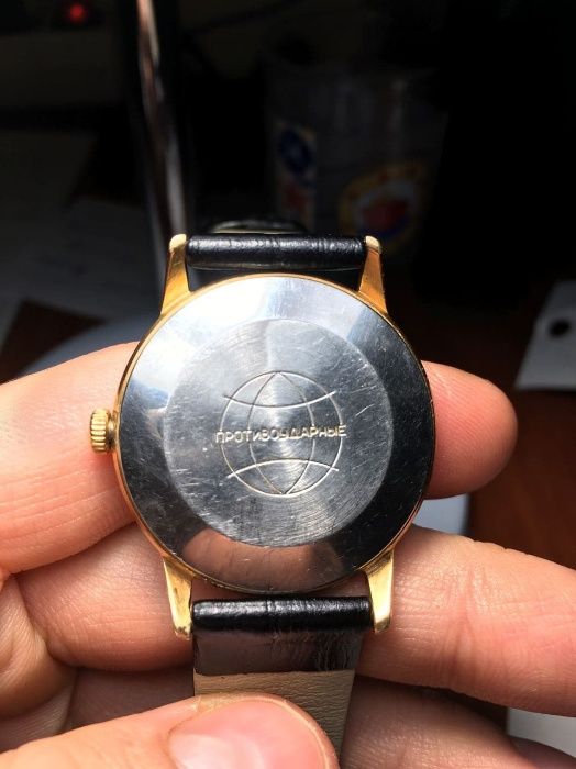 Часы позолоченные Луч Ракета 20 микрон позолота 23 камня