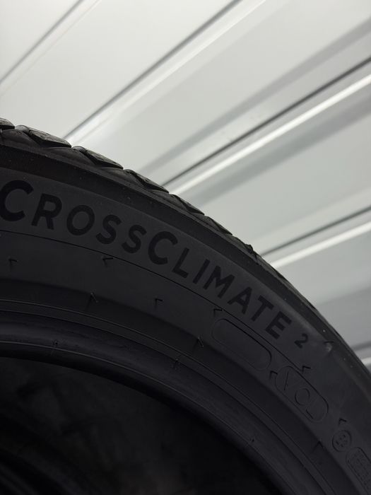 Зимові шини 275/45/20 (110H) Michelin Cross Climate 2. Ціна 4500грн/шт.