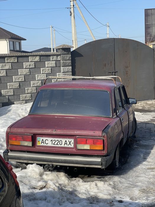 Продам Ваз 2107 2002 1.5 5ст