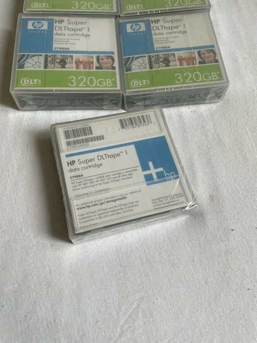 5x taśma do streamera HP DLT 1 - 320GB - C7980A