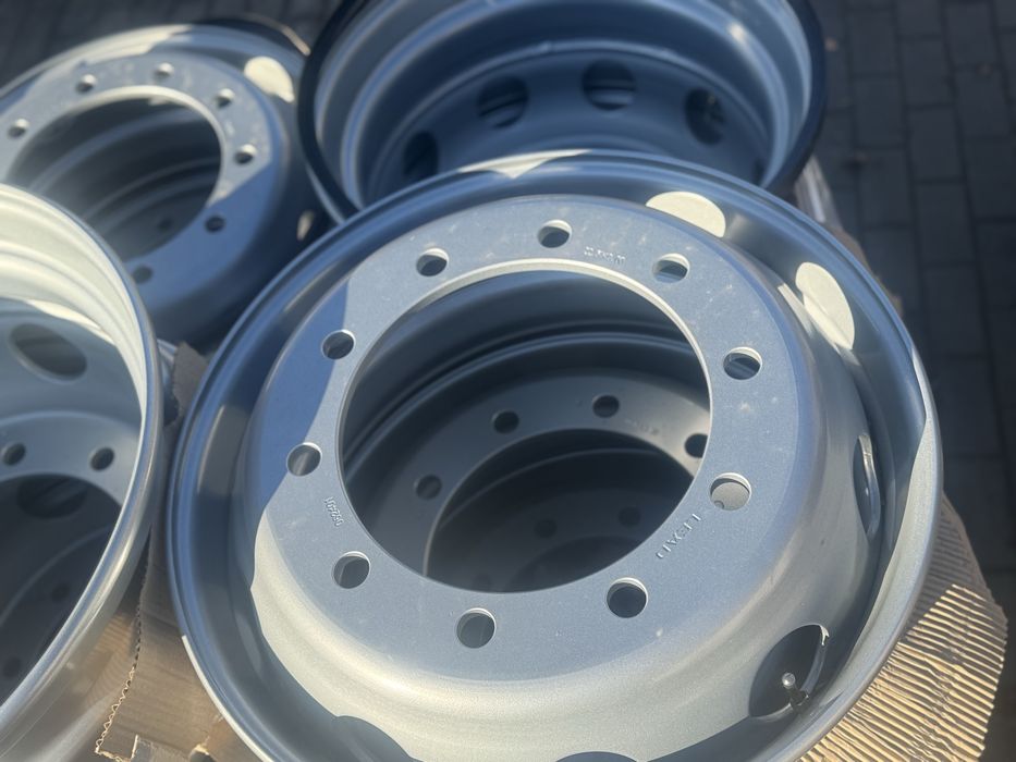 FELGA 9.00-22.5 ciężarowa  10X335 ET161 /281