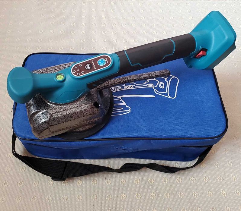 Вібратор для укладання плитки 18V, віброприсоска, сумка (без акб)