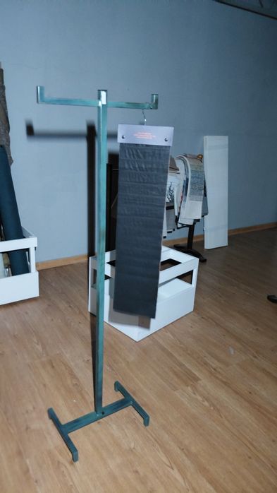 Cabide ferro pintado