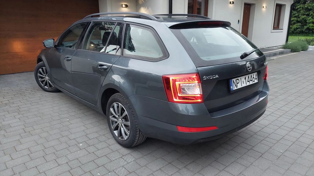 Skoda Octavia Skoda Octavia Kombi 2.0 TDI 150 KM DSG Ambition | 2015