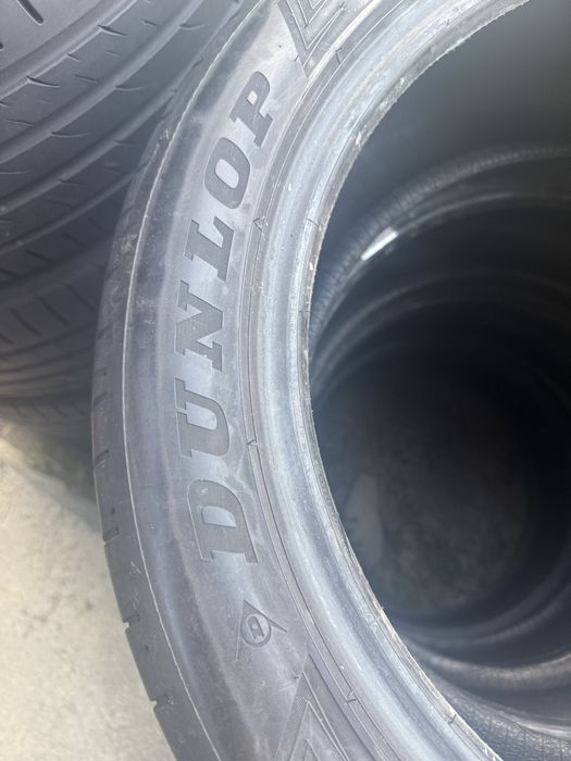 Шини 245/45 R 18 Dunlop SportMaxx rt2