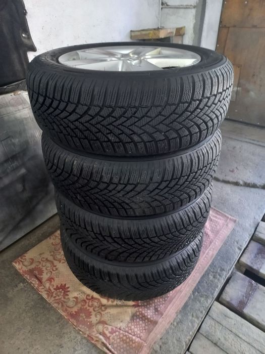 Резина Bridgestone R16 205/60 R16 зима на дисках