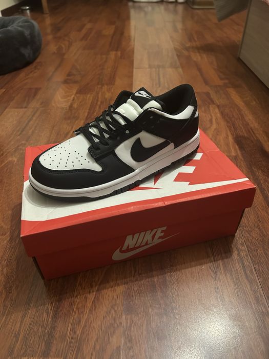 Nike Dunk Low Panda