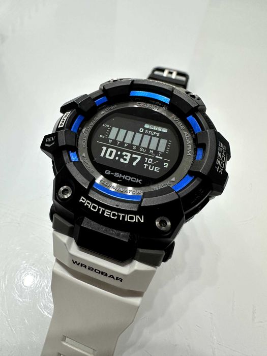 G-Shock G-Squad GBD-100-1A7ER | 49mm | Czarno - biały | GW3