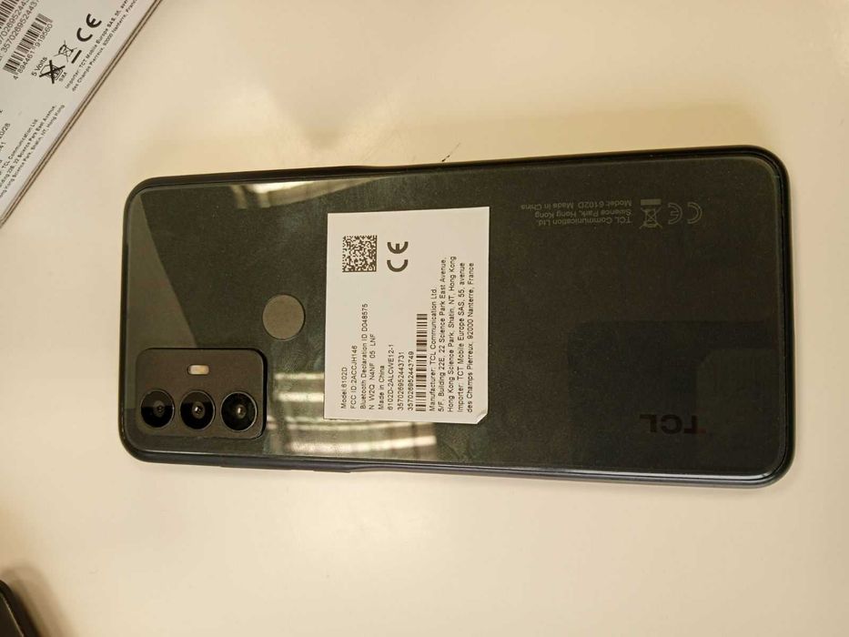 TCL 305 - Dual SIM - Excelente Estado