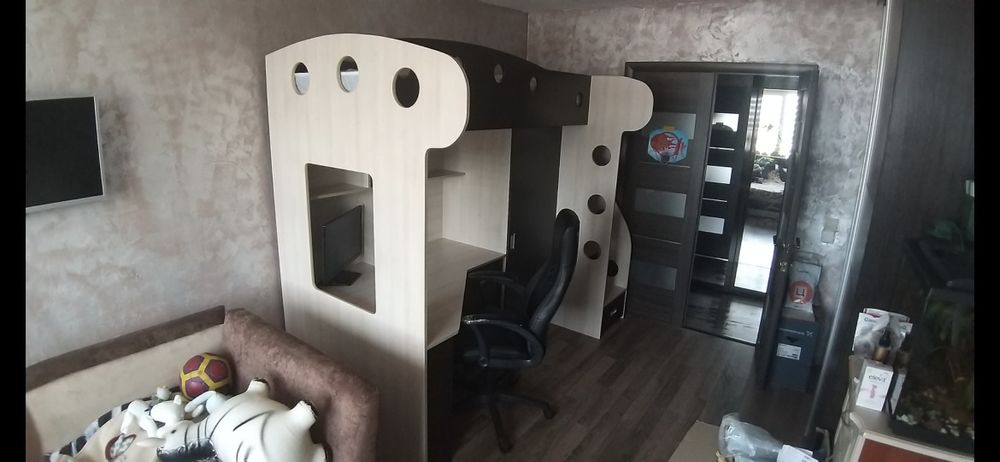 Ліжко # шафа # комп'ютерний стіл