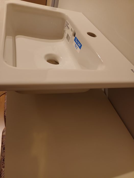 Lavatório branco Roca