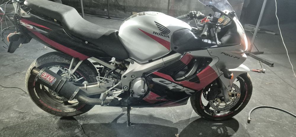 Honda CBR 600 2003 рік Терміново