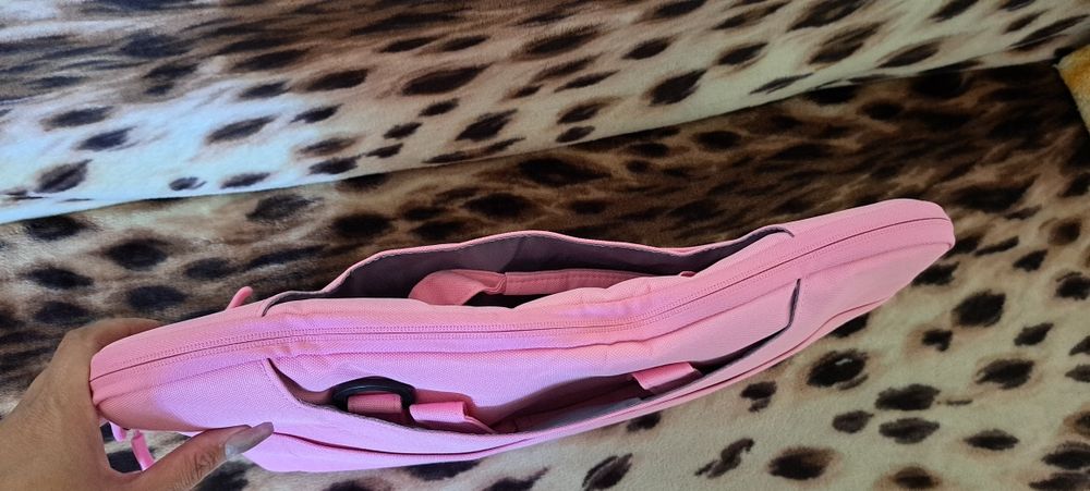 Сумка для ноутбука нова