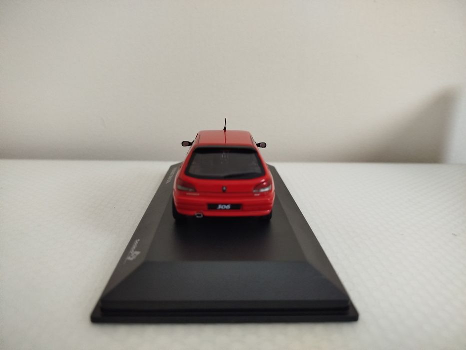 Miniatura Peugeot 306 S16 Nova 1/43