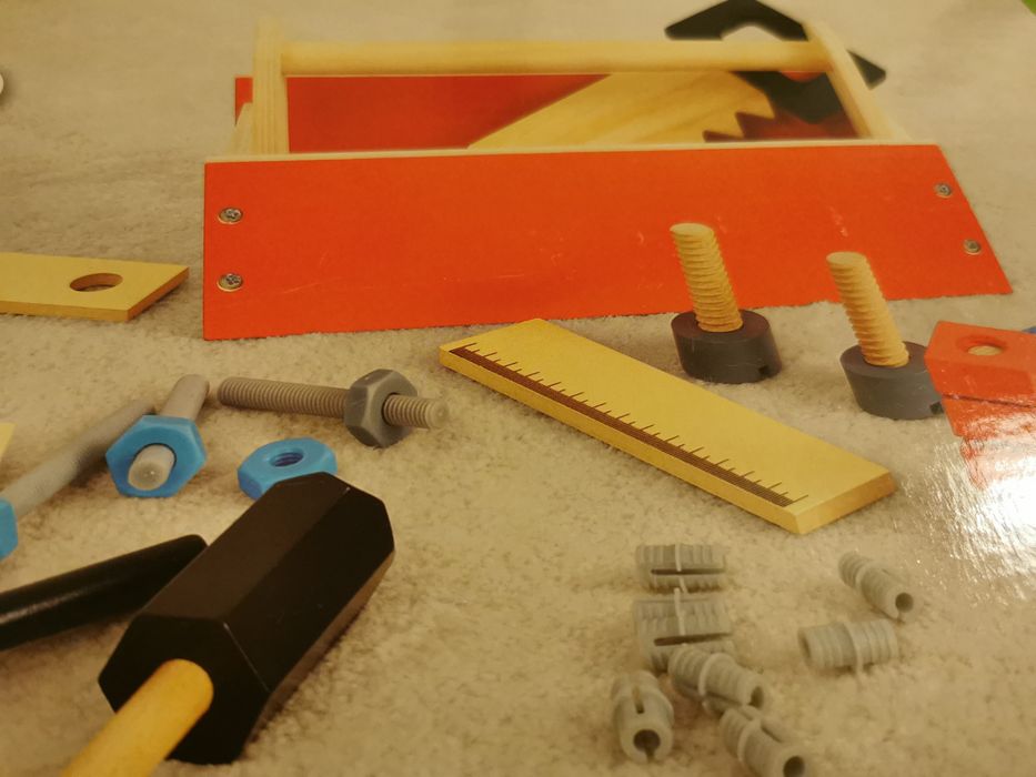 NOWY Drewniany zestaw narzędzi mały majsterkowicz 40 elementów