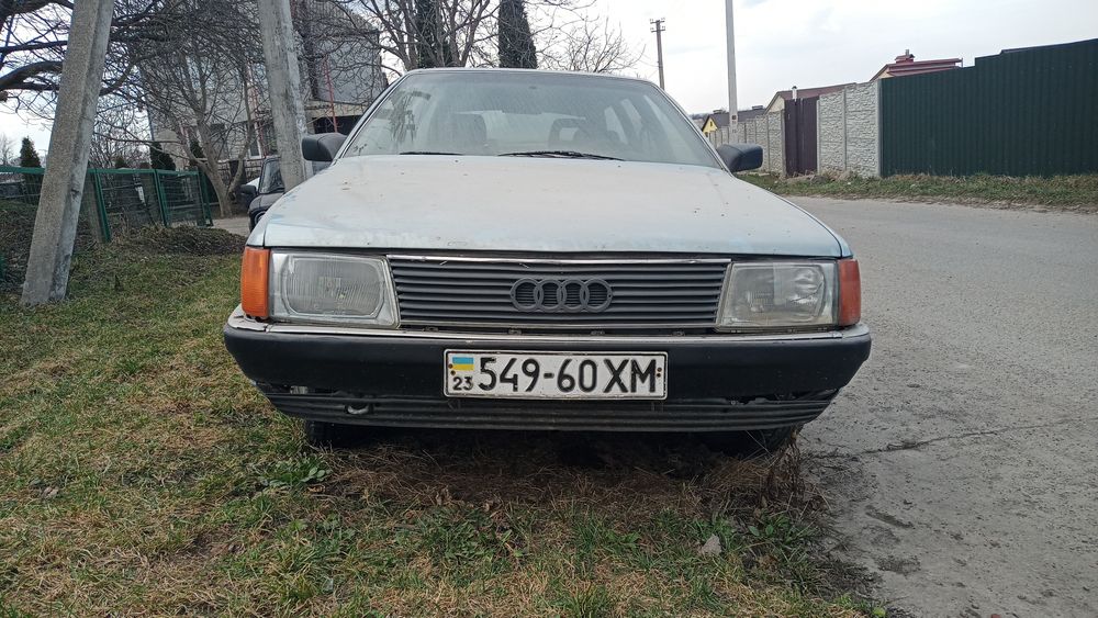 Ауді 100  С3 продам