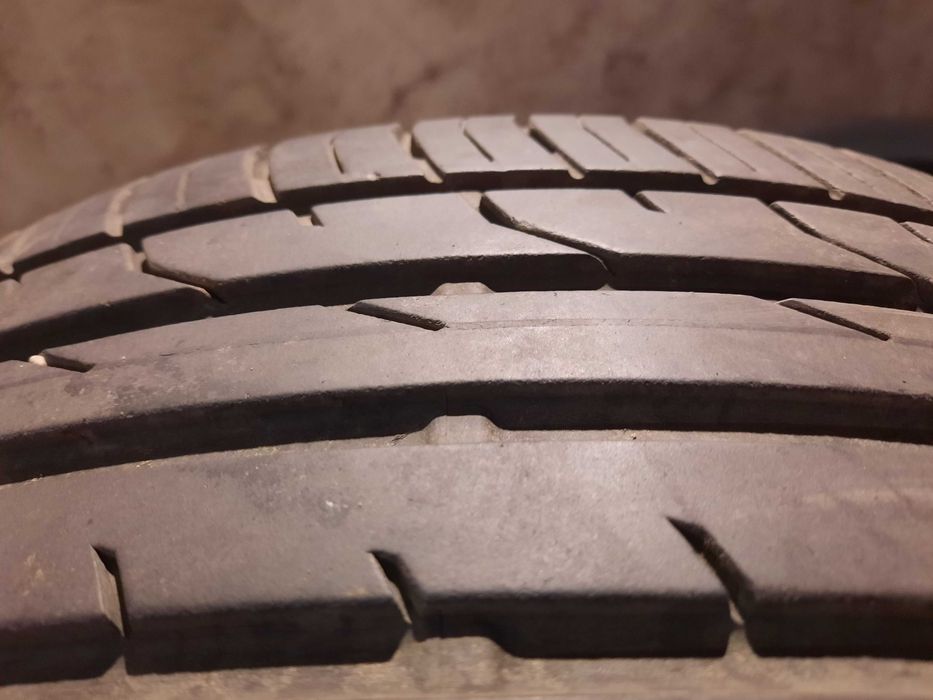 Opony letnie r16. Continental.  220zl za komplet