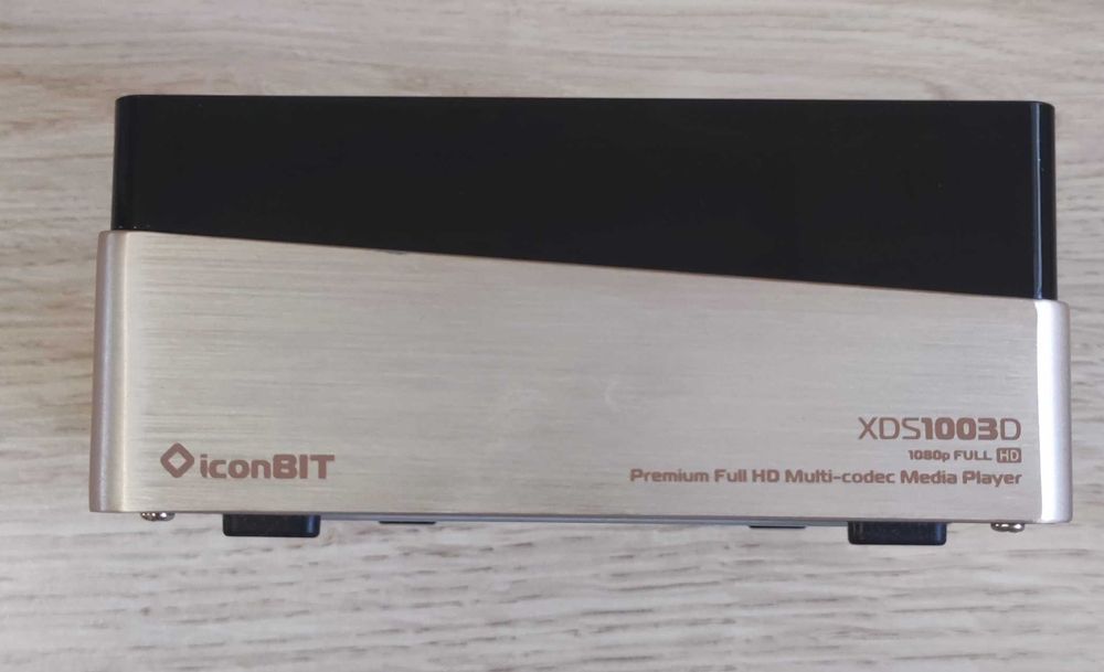 Медіаплеєр IconBIT XDS1003D