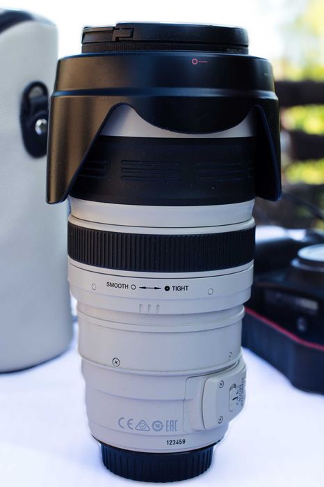 Canon EF 28-300mm f/3.5-5.6L IS USM – stan idealny