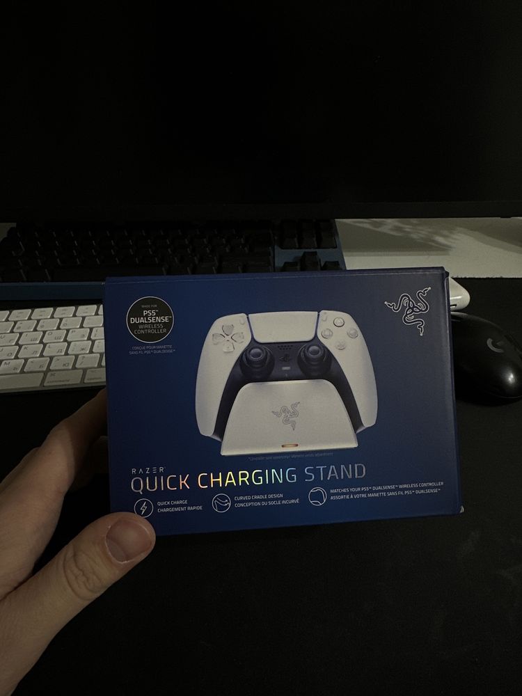 Razer Quick Charging Stand - pour Manette PS5 (Charge Rapide