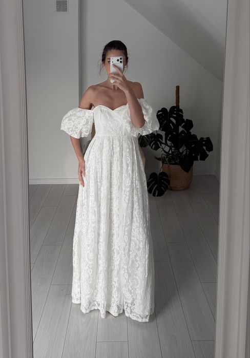 Suknia ślubna koronkowa bufki romantyczna litera A