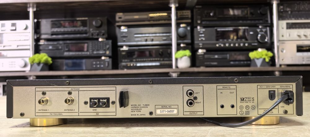 Тюнер Harman/Kardon TU9600