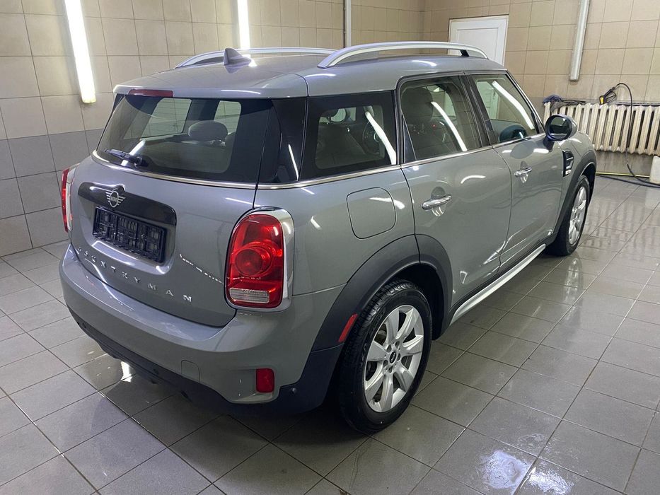 Продам авто Mini COUNTRYMAN
