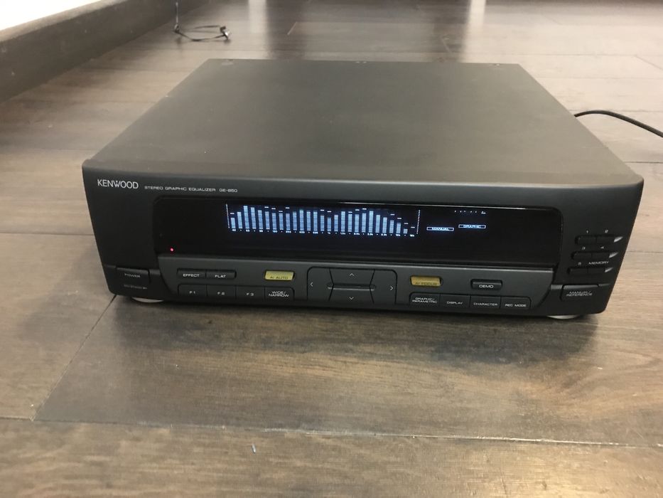 Korektor equalizer Kenwood rozmiar Midi