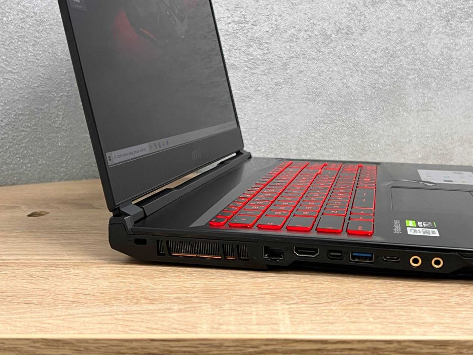 Ігровий Ноутбук MSI Leopard GL75- RTX 2070 8gb / 17"144Hz i7-10750H/ 16gb RAM /512GB SSD
