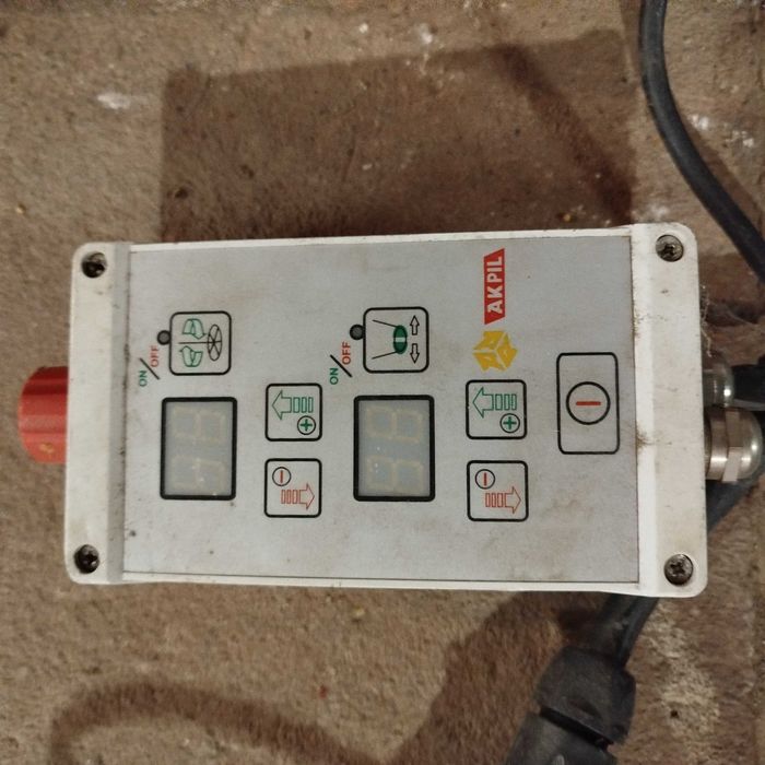 Siewnik poplonu AKPIL na 12 V