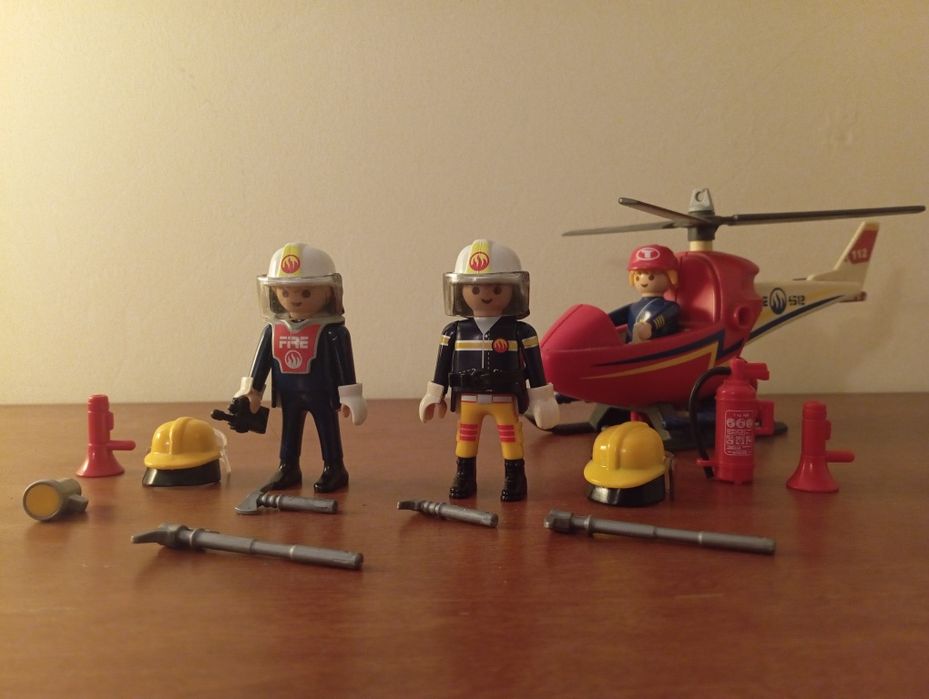 Playmobil - Helicóptero de bombeiros + bombeiros  + acessórios