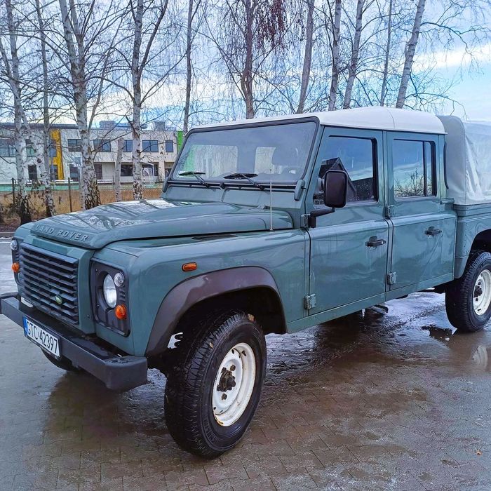 Land Rover Defender stałe 4x4, plandeka