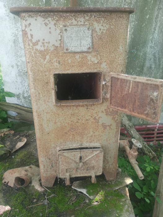 Продам котел твердопаливний