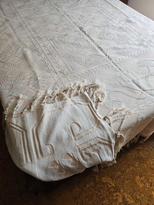 Colcha em Linho - ótimo estado
