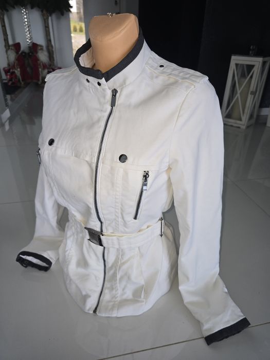 Kurtka biała na zamek wygodna elegancka Zara S