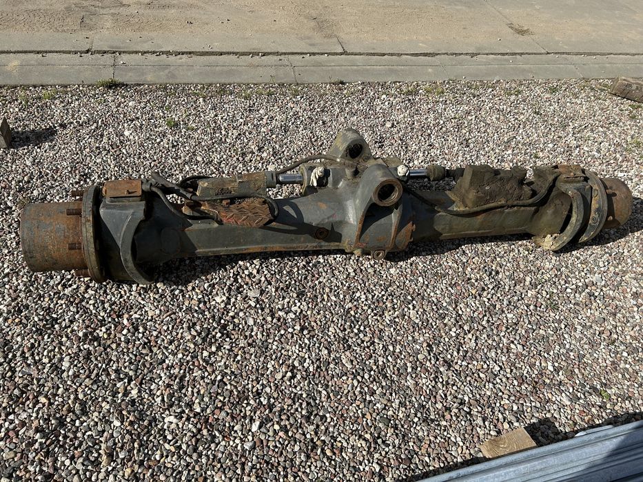 Most skrętny APL-B745 do koparki na 8 szpilek kompletny