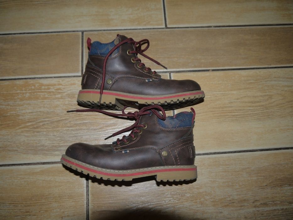 buty wrangler r.32
