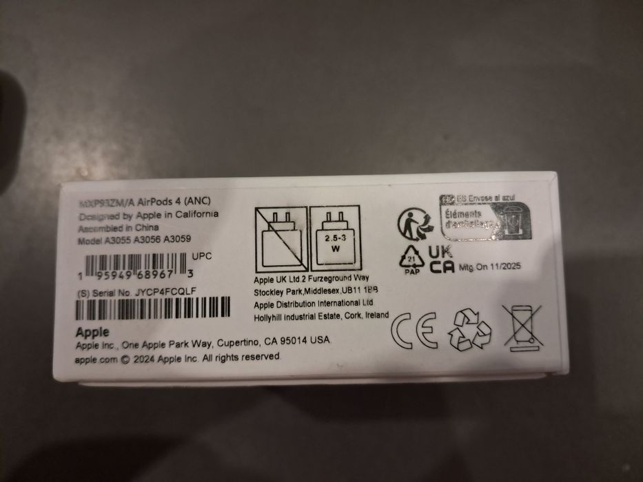 Sprzedam słuchawki AirPods 4 (ANC) posiadam paragon