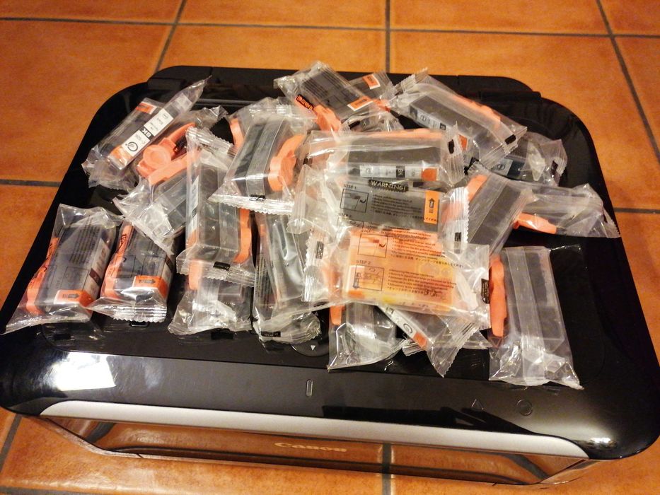 Impressora Canon Pixma cabeça de impressão avariada + 29 tinteiros