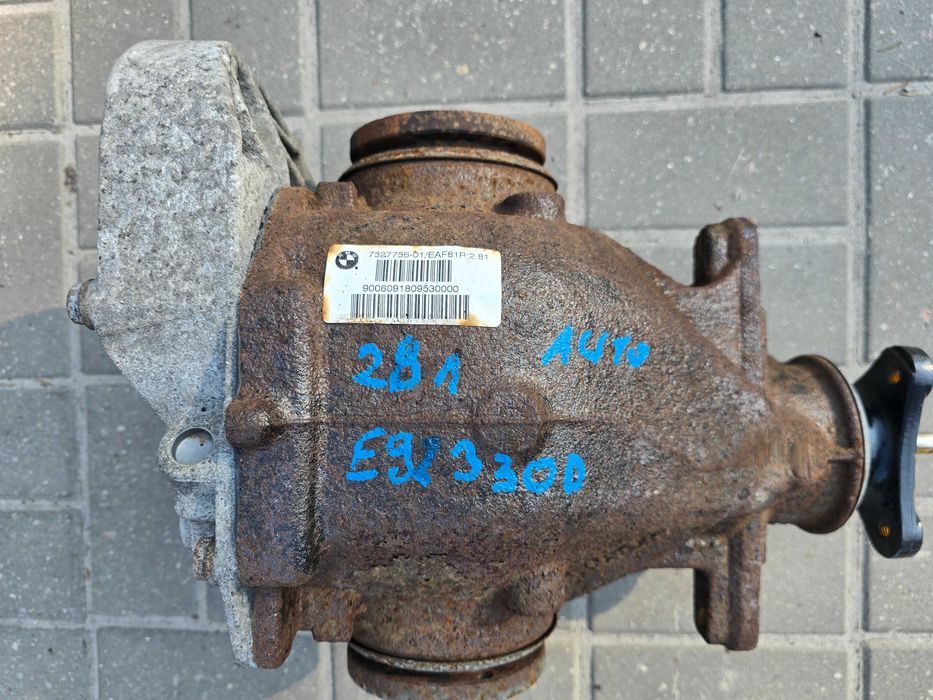BMW 3 E90 E91 E92 325D 330D 3.0D M57 Dyferencjał Most Tył 2.81 Automat