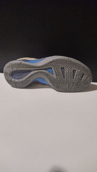 Кроссовки Nike .
