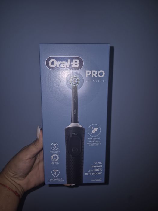 Szczoteczka oral-b pro